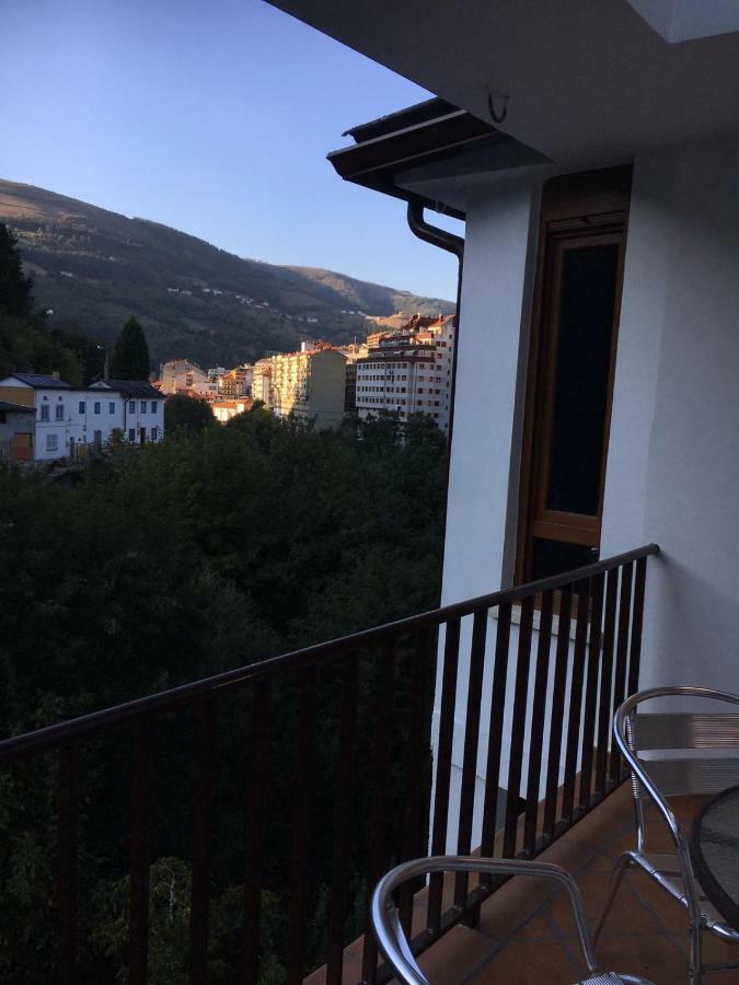 Апартаменти Narcea Turismo Real Кангас-дель-Нарсеа Екстер'єр фото